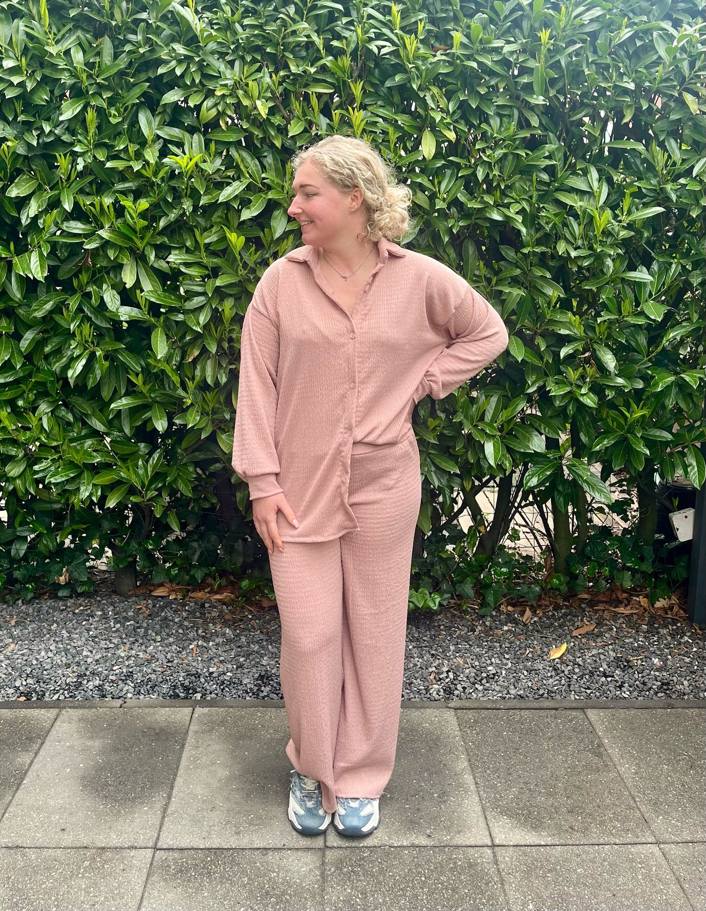 Two piece set