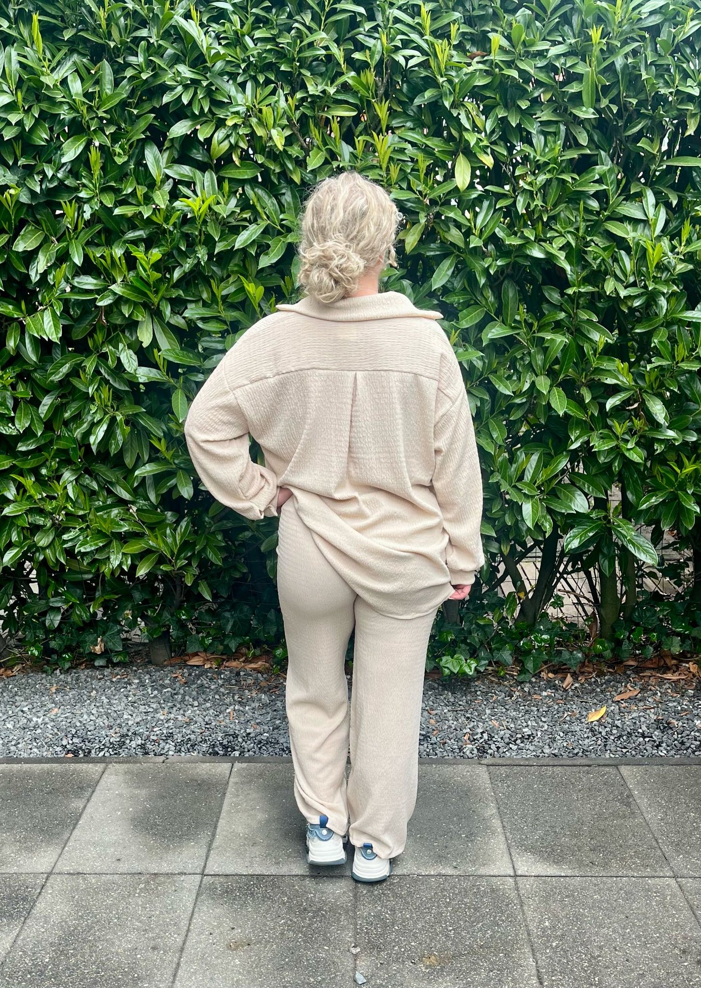 Two piece set
