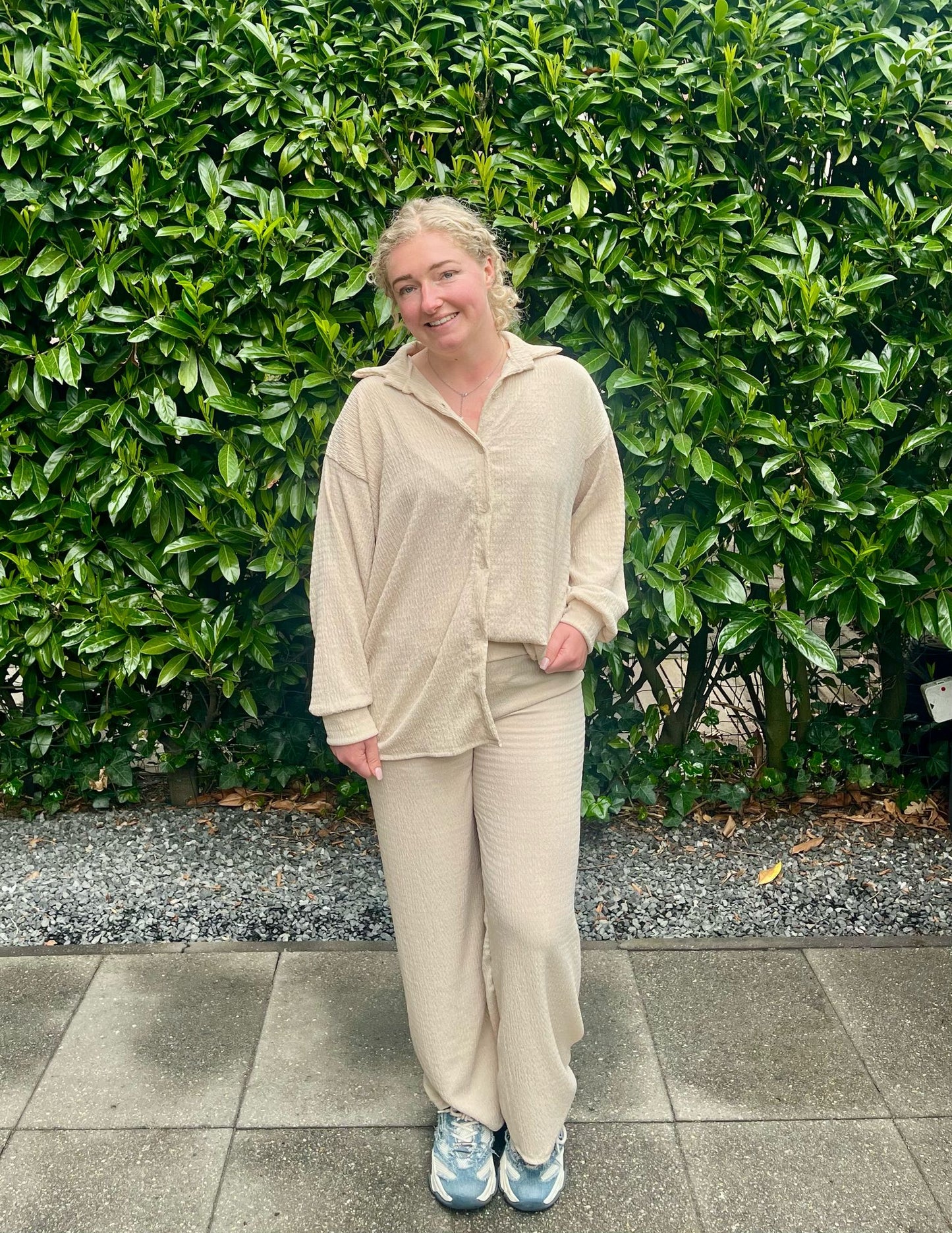 Two piece set